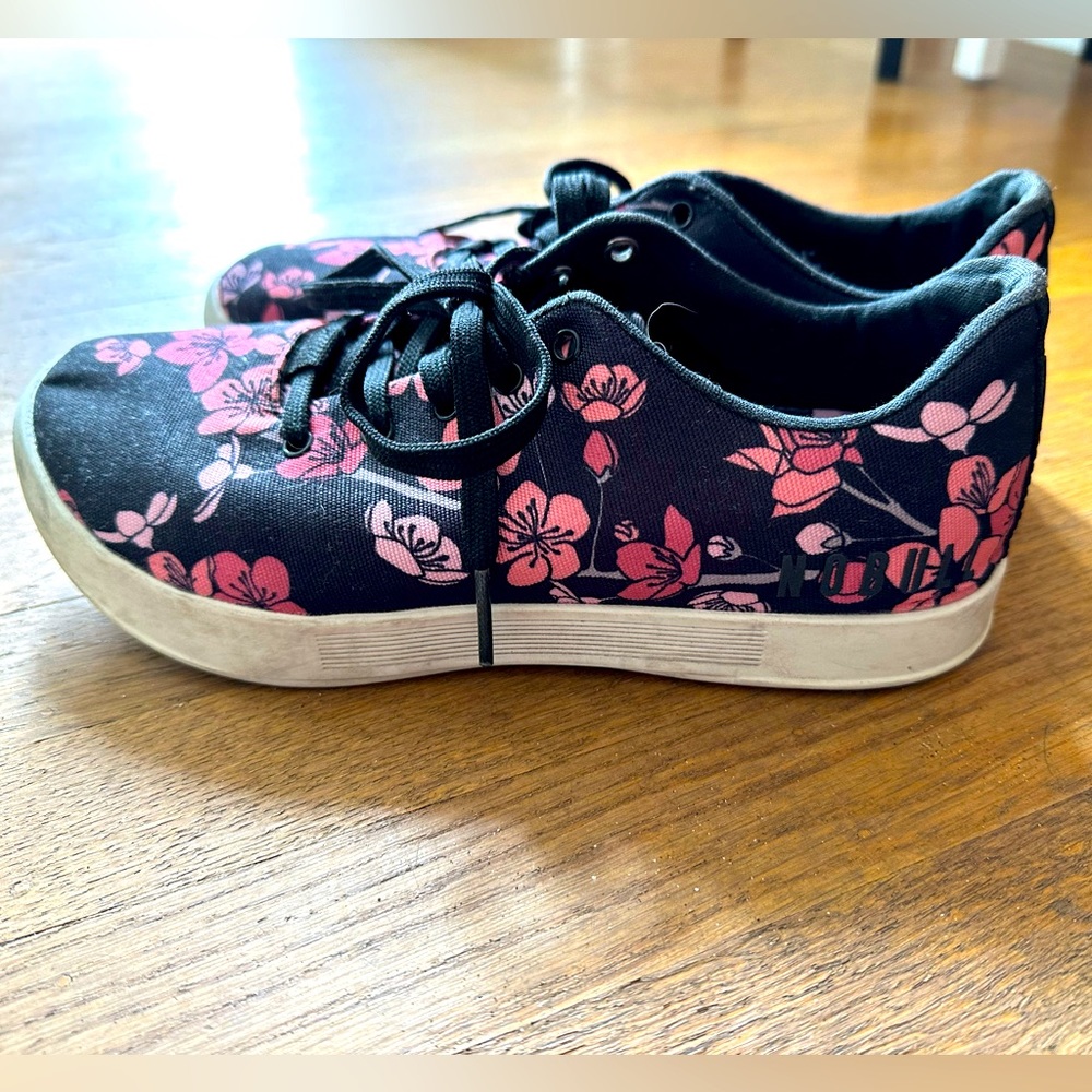 Nobull size 8 floral canvas trainers shoes sneakers